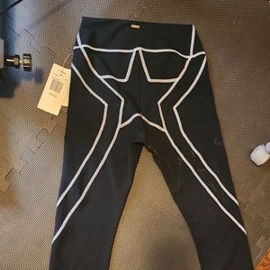L*Space Active - NWT - Retails $125